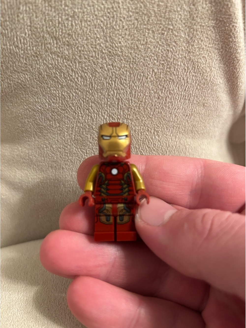 LEGO Iron Man Minifigure - 10721 Marvel Avengers (sh231) ***NEW***